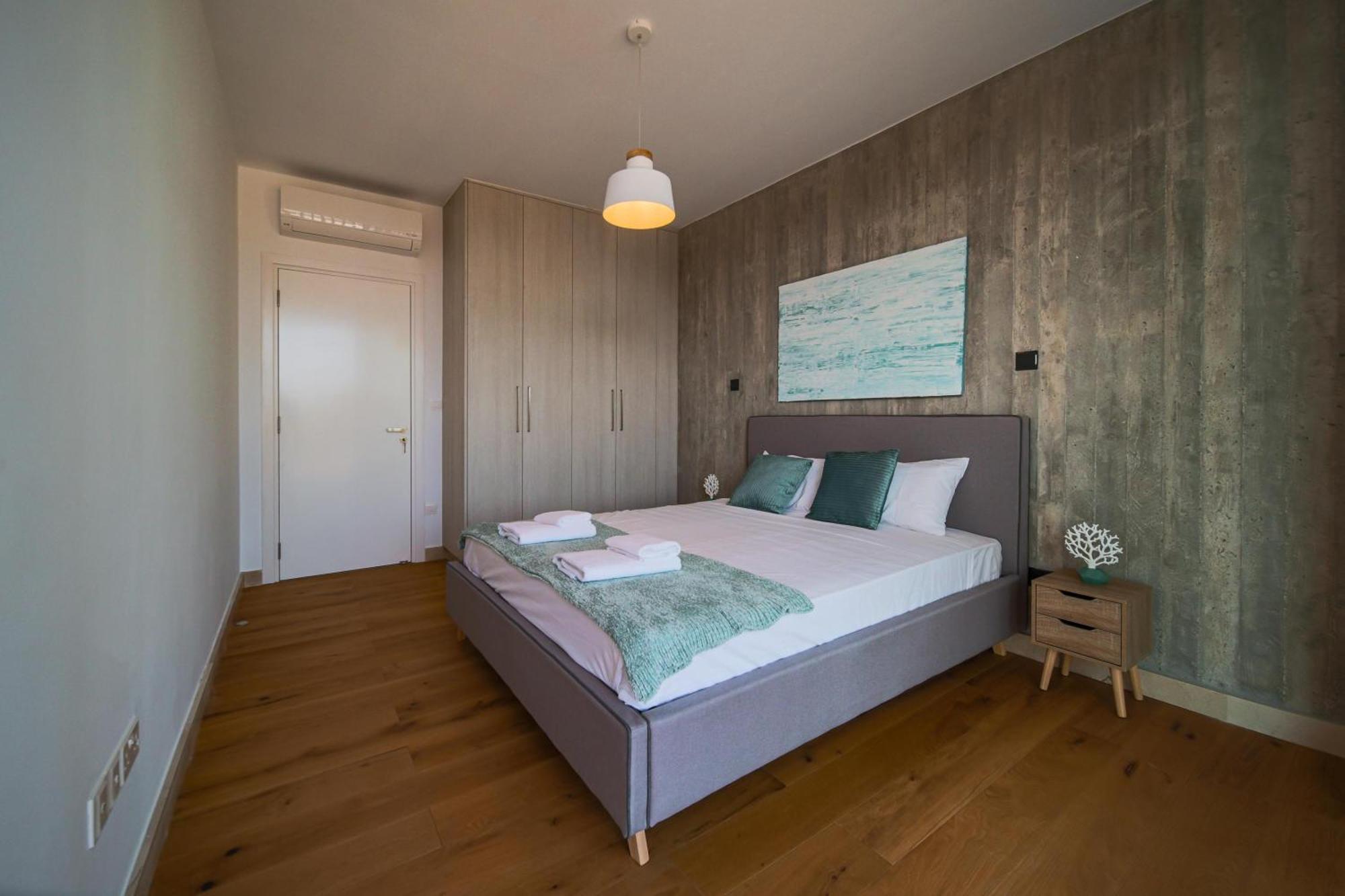Апартаменты Avenue 102 1 Bed Пафос Экстерьер фото
